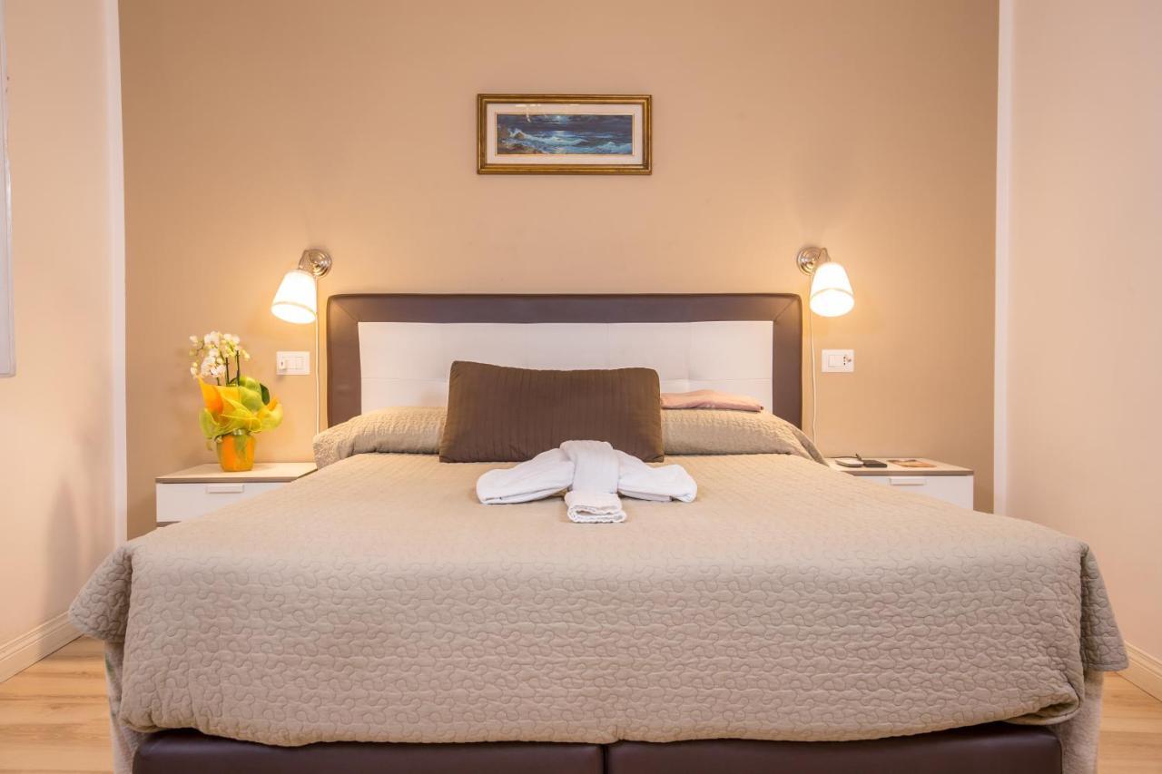 900 Liberty Rooms Рим Екстериор снимка