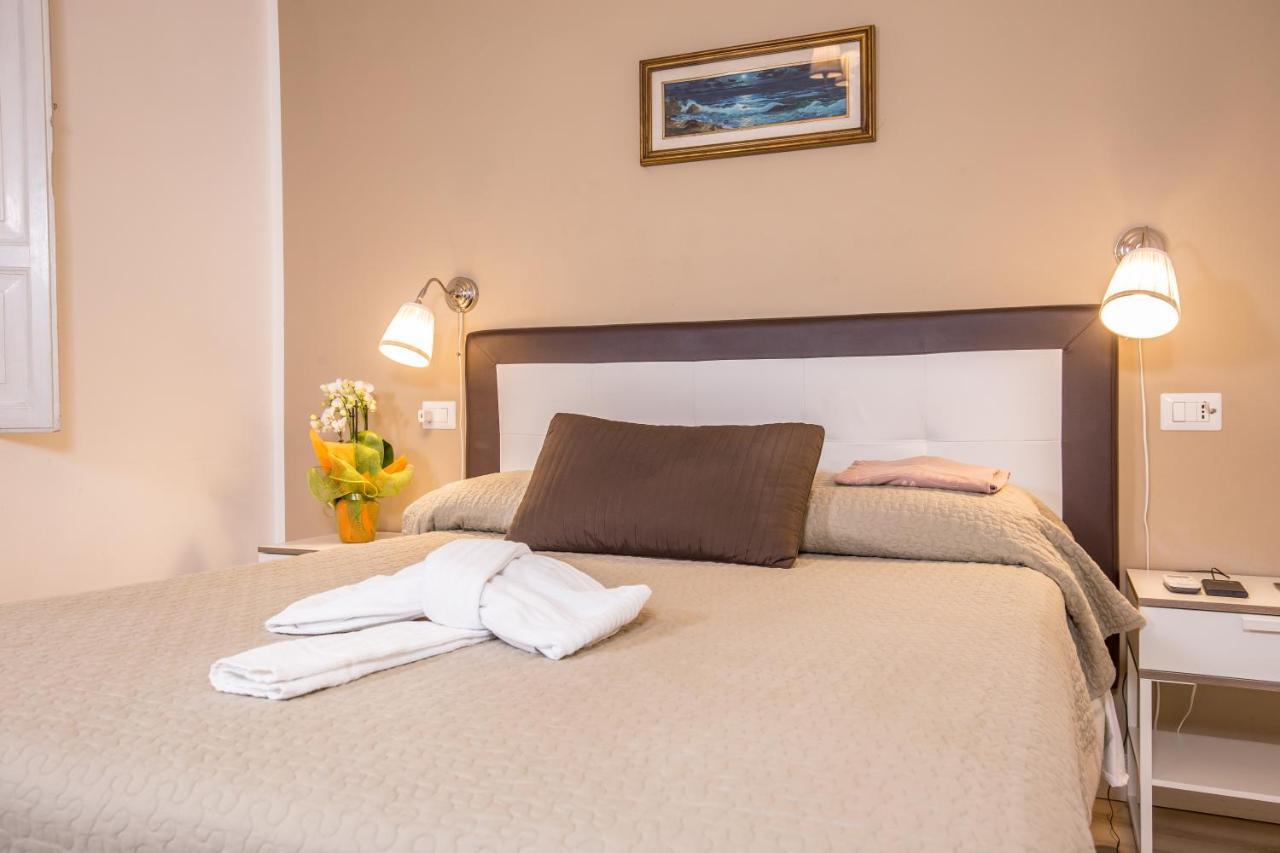 900 Liberty Rooms Рим Екстериор снимка